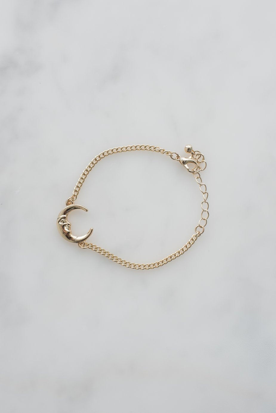 Armband mit Mondanhänger