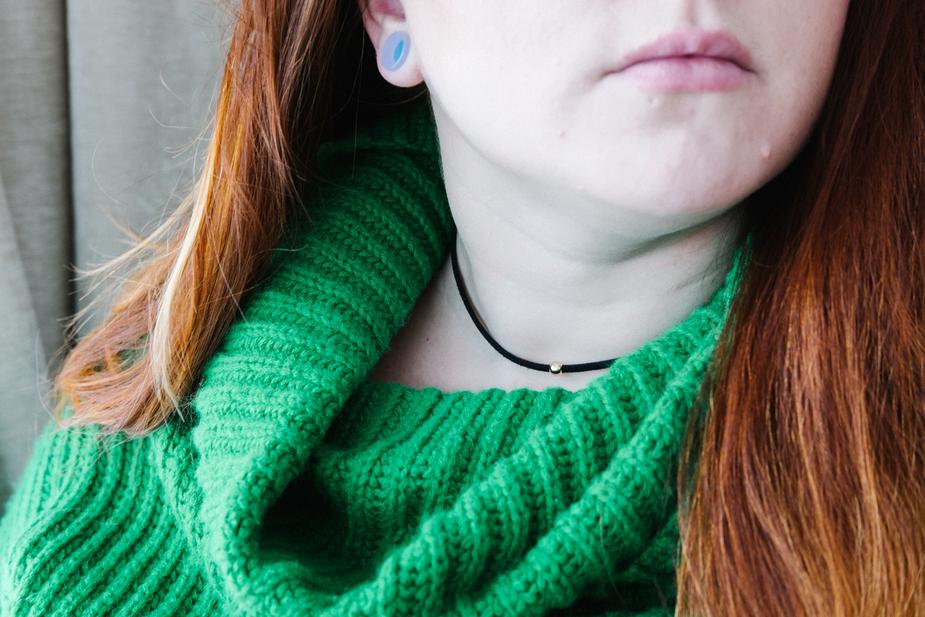 Choker mit Perle