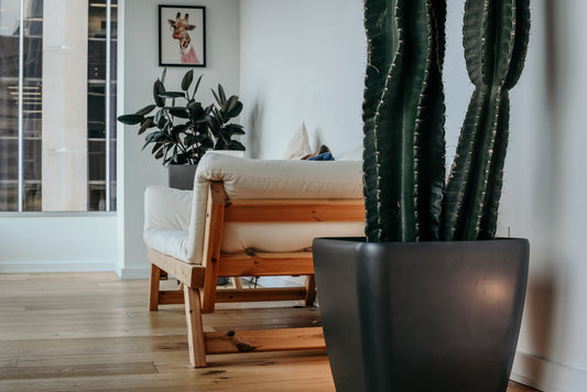 Cremefarbenes Sofa