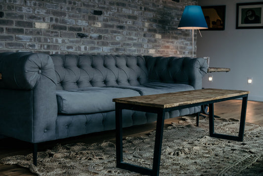 Graues Sofa
